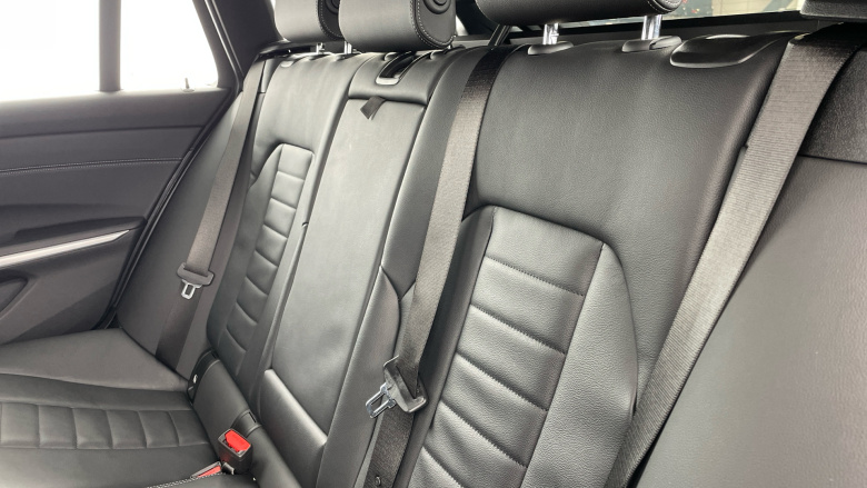 BMW 3 Series 320i M Sport 5dr Step Auto Petrol Estate